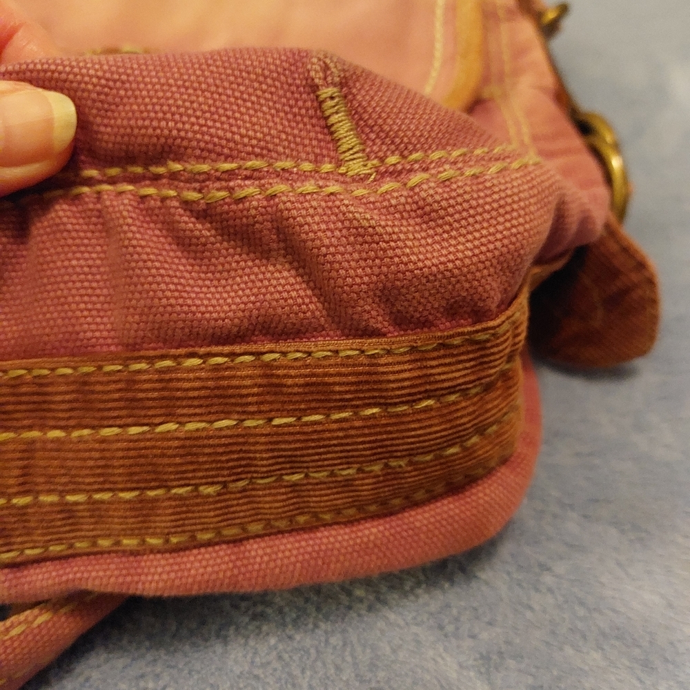 Fossil Modern Vintage Used Crossbody Purse Purple - Picture 7 of 7